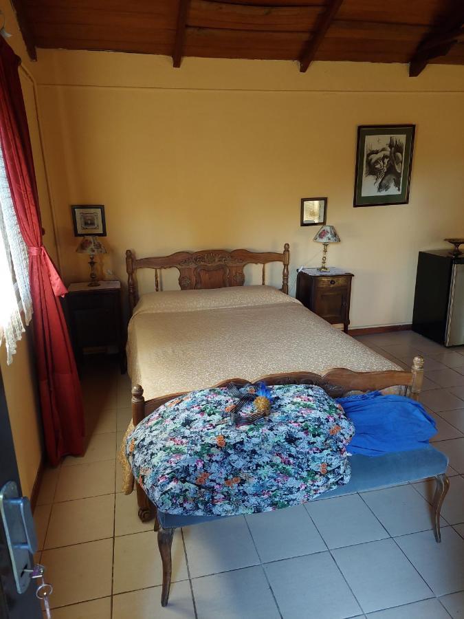 Отель Posada De La Rosarito Брандсен Экстерьер фото
