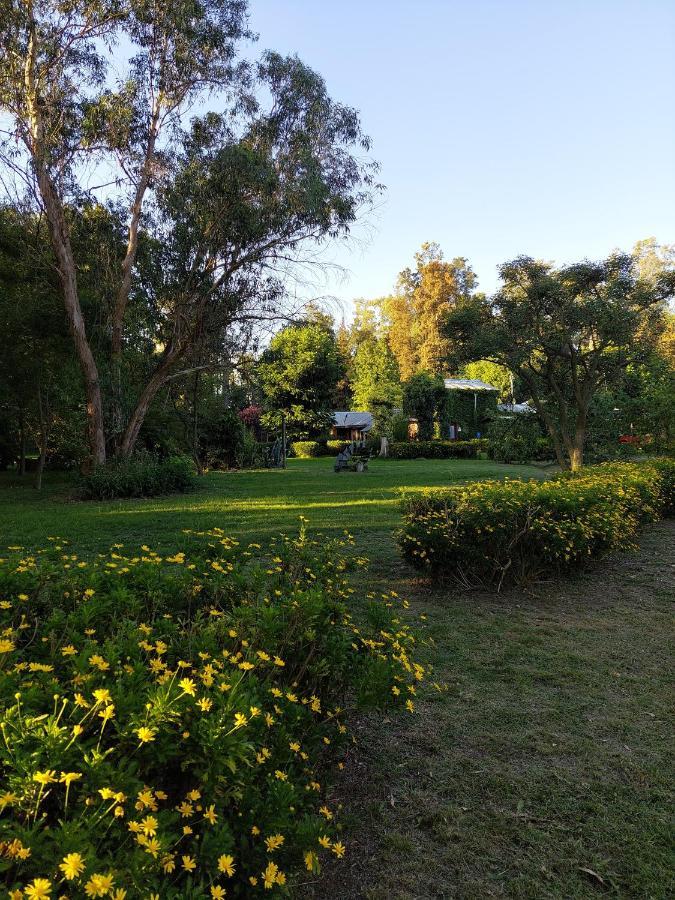 Отель Posada De La Rosarito Брандсен Экстерьер фото