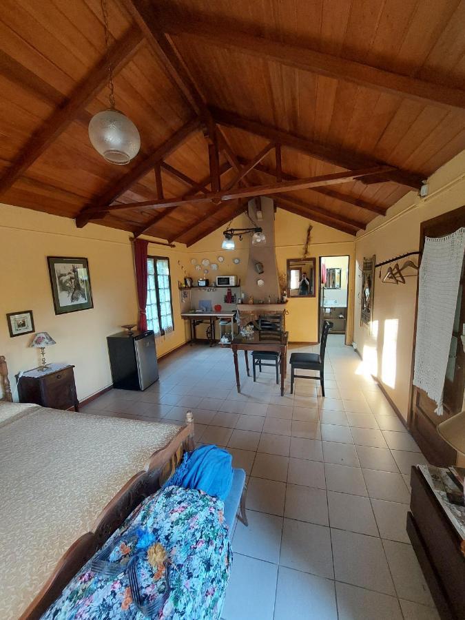 Отель Posada De La Rosarito Брандсен Экстерьер фото